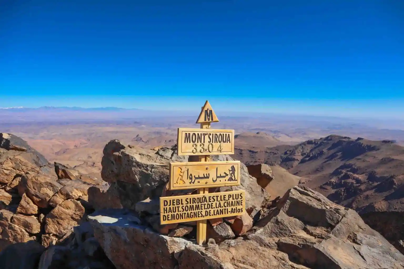 Treks in siroua Mountain 3304m